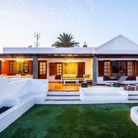 Magnifica Villa Al Lado Del Mar Arrecife  Exteriör bild